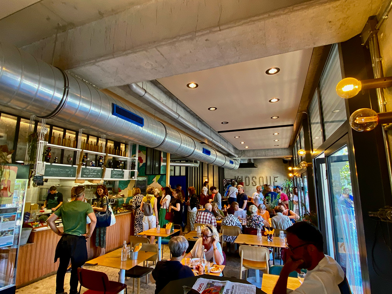 Une cantine comme un "self"